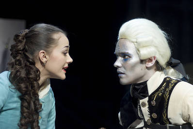 Ármány és szerelem Ármány és szerelem