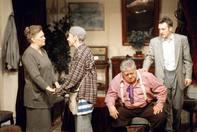 A vasárnapi asszony A vasárnapi asszony