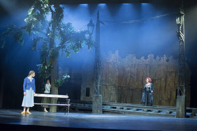 Jelenet az előadásból - © theater.hu - Ilovszky  Béla