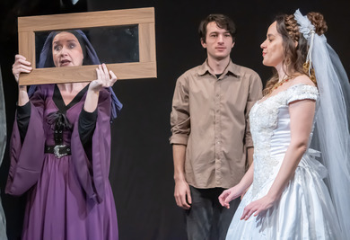 Nektek semmi sem jó Nektek semmi sem jó