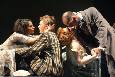 Az eltünt idő nyomában Az eltünt idő nyomában