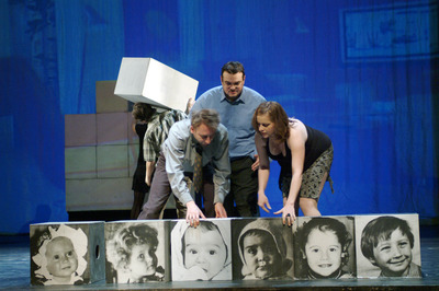 Én egy szemüveges kisfiú vagyok Én egy szemüveges kisfiú vagyok