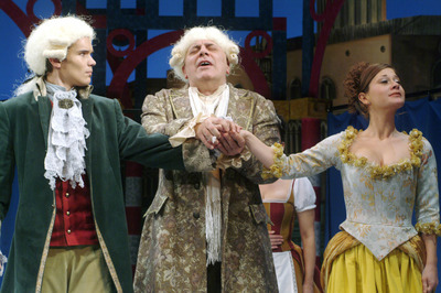 Két úr szolgája Két úr szolgája