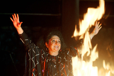 Az álarcosbál Az álarcosbál